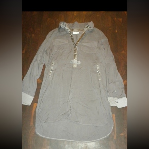 Grey tunic style shirt with satin trim size L - Picture 4 of 5